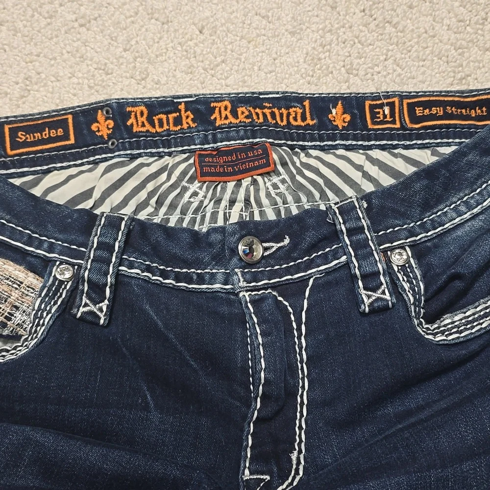 Rock Revival Jeans - Picture 3 of 13